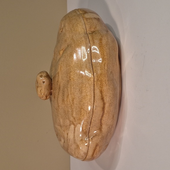 RUSTIC Handpainted Ceramic Baked Potato Serving Set With Salt and Pepper Shakers - Picture 9 of 16